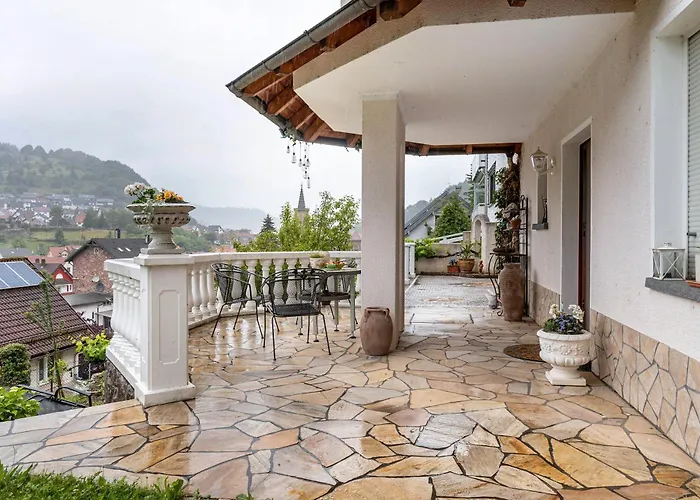 招待所 Regina's Gaestehaus